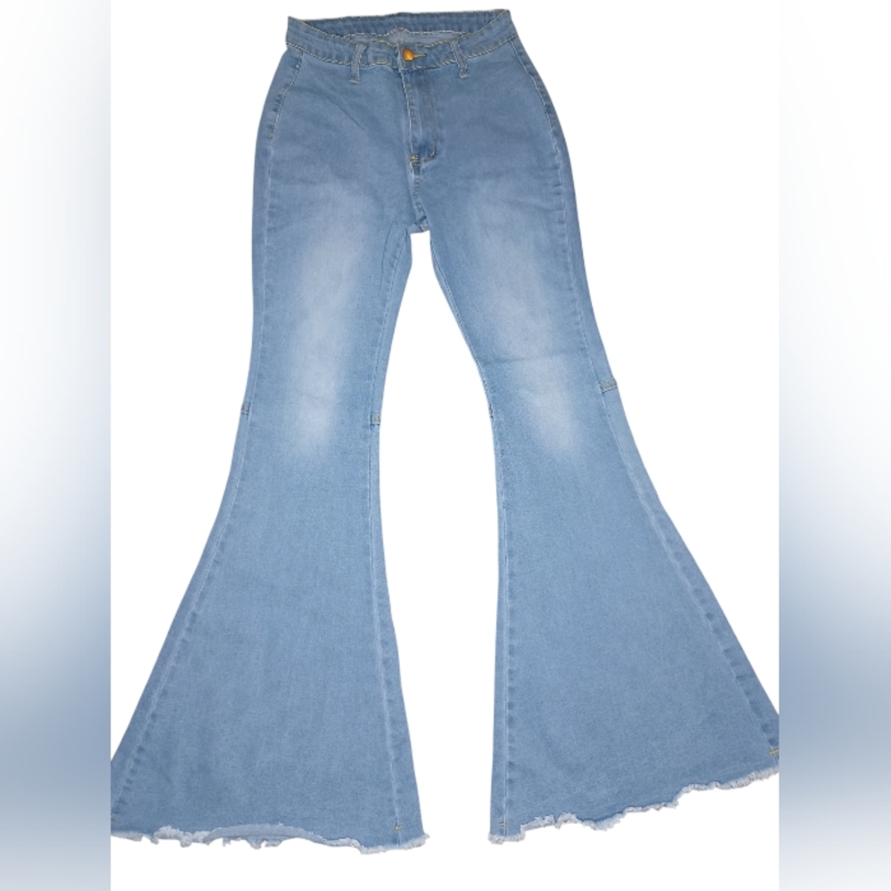 Juniors Big Bell Bottom Jeans Sz. Small